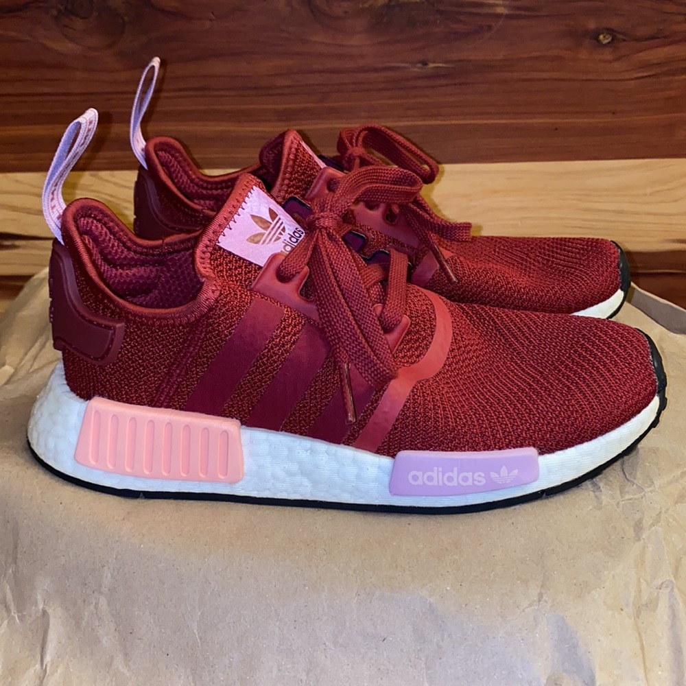 adidas NMD R1, Collegiate Burgundy - Women’s, Size 5 - NEW
